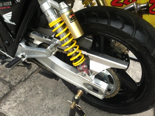 ต้ำพระราม2 ขาย cb400ปี95ทะเบียน กทม.เล่มครบภาษี57โอนได้ครับ (รับ-แลก-เทิร์นทุกรุ่น)