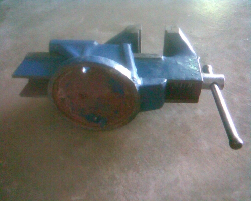 ปากกา 4 นิ้ว งานเก่าของเก่าเก็บครับยังไม่ผ่านการใช้งานครับ ขนาด 4 นิ้ว 1300 บาทครับ ราคานี้คุ้มครับ