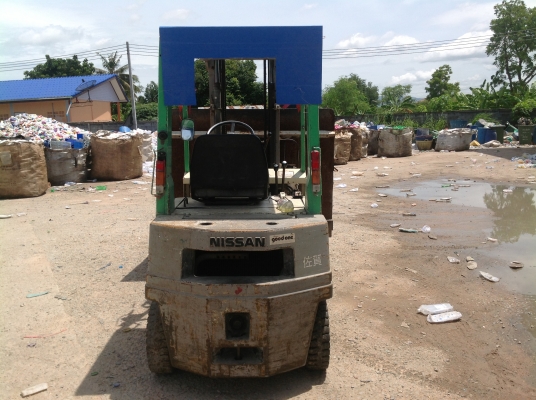 ขายฟอร์คลิฟต์nissan 85,000บาท