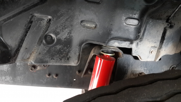 ขาย ISUZU Rocky 10 ล้อ เพลาเดียว 175 HP แท้ ปี 35 (FVM12MY) เครื่องดี (6BGI) เดิม ๆ สภาพสวยมาก ขาย 850,000 โทร 081-8507085 (เอ) ขาย ISUZU Rocky 10 ล้อ เพลาเดียว 175 HP แท้ ปี 35 (FVM12MY) เครื่องดี (6BGI) เดิม ๆ สภาพสวยมาก ขาย 850,000 โทร 081-8507085 (เอ)