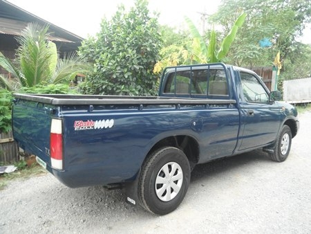 ขาย นิสสันฟรอนเทียร์ ปี 2003 ขับทางไกลสบาย หรือจะบรรทุกหนักก็สบาย ขาย นิสสันฟรอนเทียร์ ปี 2003 ขับทางไกลสบาย หรือจะบรรทุกหนักก็สบาย