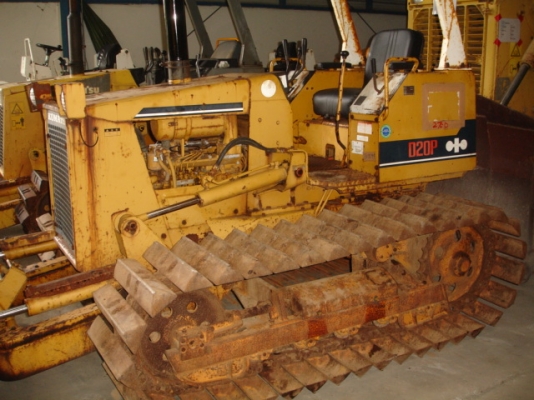 Komatsu D20P-6 เกียร์ตัด เข้าจากญี่ปุ่น 420,000 เท่านั้นครับ ด่วน