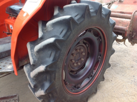 ปัญญาแทรคเตอร์มาแล้ว...จัดมาให้ครับ คูโบต้า M 5000 SU พร้อม โรตาลี่ วิเชียร เล่มทะเบียนพร้อมครับ (ปรับโฉมครับ) (เพิ่มใบมีดใหม่ 40,000บาท) จัดส่ง อ.ห้างฉัตร จ.ลำปาง