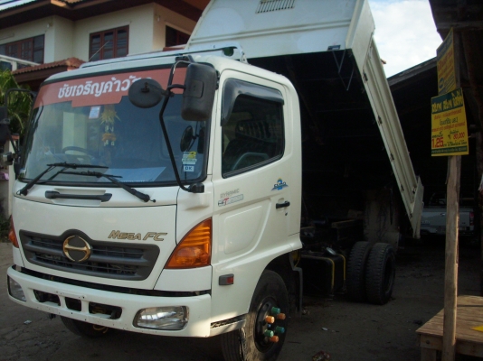 ขายหกล้อ HINO เมก้า 150 แรง ดั้มสามมิตร ปี 50