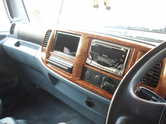 ขายหกล้อ HINO เมก้า 150 แรง ดั้มสามมิตร ปี 50