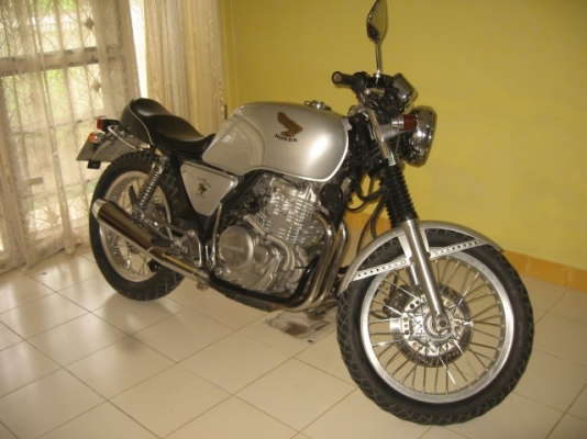 HONDA CLUBMAN 400 CC.(ปรับราคาขาย) HONDA CLUBMAN 400 CC.(ปรับราคาขาย)