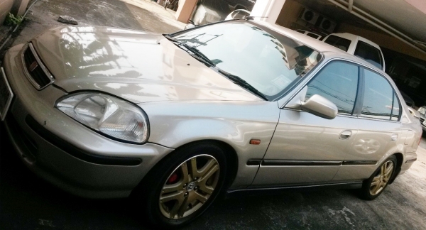 ขายดาวน์ 40,000 Honda CIVIC ปี 1998 ขายดาวน์ 40,000 Honda CIVIC ปี 1998