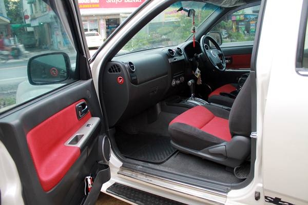 Isuzu X-series 3.0 ออโต้ Isuzu X-series 3.0 ออโต้