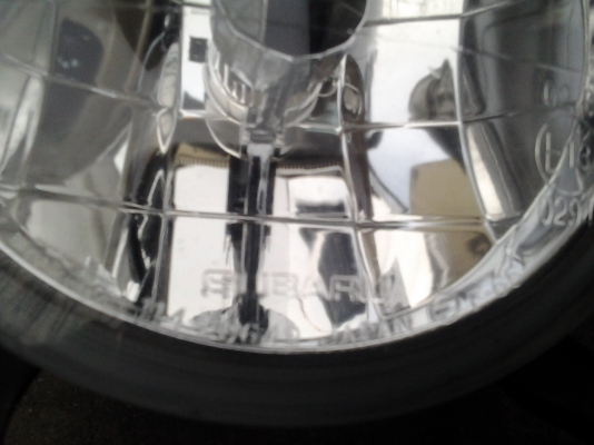 ขายไฟตัดหมอก SUBARU  1 คู่  สภาพดีไม่แตกไม่ร้าว