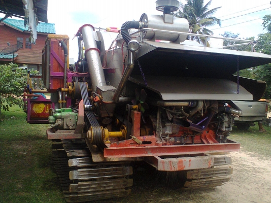 ชายรถเกียวข้าวกระสอบ พร้อมเทรนเลอร์ รถเกี่ยวซื้อใหม่ๆ ใช้งานเกี่ยวแค่600ไร่ อายุรถ1ปี รถเกี่ยวข้าวดีครับแต่เจ้าของเหนื่อยเลยขาย เครื่องอีซูซุ240เทอร์โบ ตัวเดิน10HT ปั้มเบอร์22ไดกิ้น ราคาต่อรองกันได้ คุยถูคอแถมคนขับนาปีฝีมือ1คน 0862465934