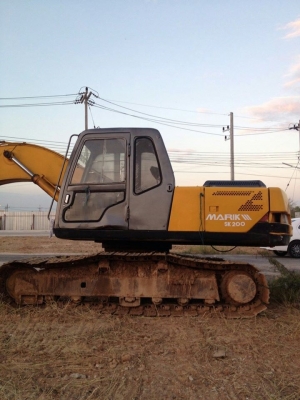 ขายด่วน  รถแบคโฮ KOBELCO  SK200   รุ่น 3  พร้อมใช้งาน