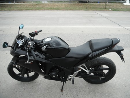 ขายรถมอเตอร์ไซค์ HONDA CBR 250R สภาพสวย รถปี 2011
