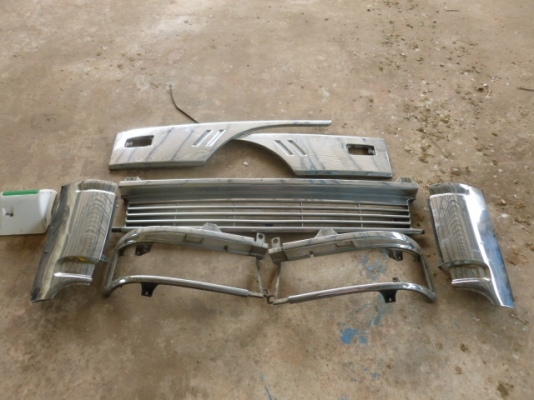 แสงฟ้าเต้นรถ///จำหน่ายชุดแต่งหัวเก๋ง HINO- สิงห์ไฮเทคโครเมี่ยมเก่าญี่ปุ่น