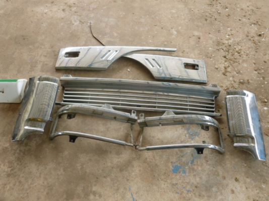 แสงฟ้าเต้นรถ///จำหน่ายชุดแต่งหัวเก๋ง HINO- สิงห์ไฮเทคโครเมี่ยมเก่าญี่ปุ่น