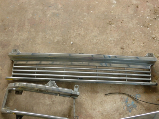 แสงฟ้าเต้นรถ///จำหน่ายชุดแต่งหัวเก๋ง HINO- สิงห์ไฮเทคโครเมี่ยมเก่าญี่ปุ่น