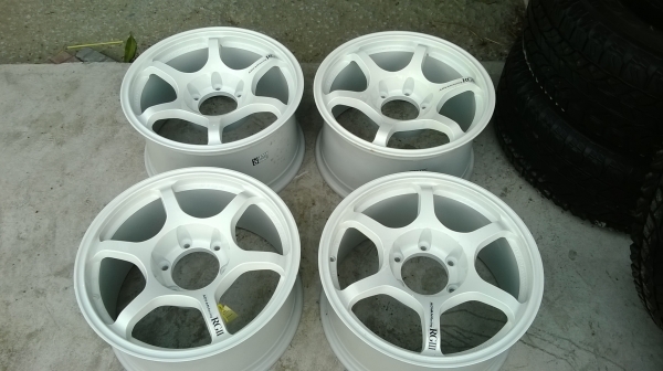 ขายล้อRG2ขอบ17ล้อใหม่ชุดละ12500