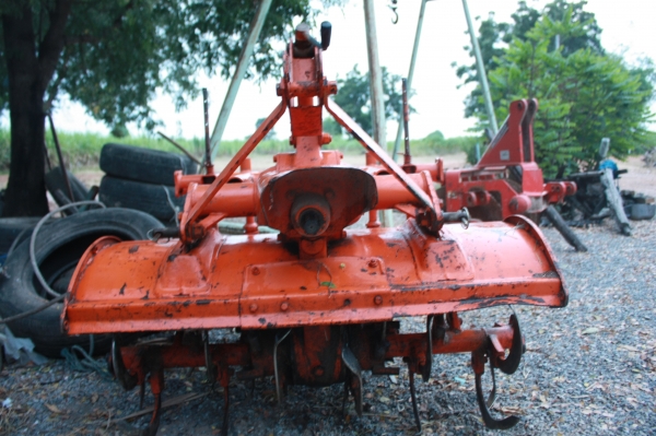 ขายโรตารี่ เข้าร่องอ้อย พร้อมใช้งานใช้กับ รถ15เเรง ขึ้นไป