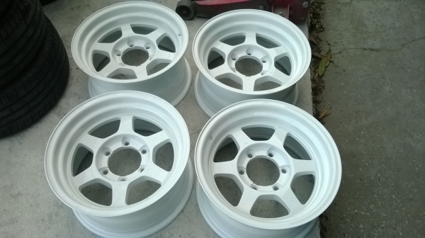 ขายล้อขอบ16 6รูล้อใหม่ชุดละ12500