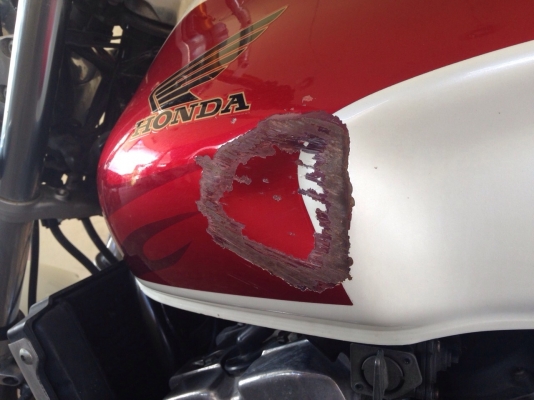 ธารนนทบุรี//ขาย honda cb400 ปี95 ท่อแต่งยกเส้น อินวอยท์ ราคา60,000บาท ธารนนทบุรี//ขาย honda cb400 ปี95 ท่อแต่งยกเส้น อินวอยท์ ราคา60,000บาท