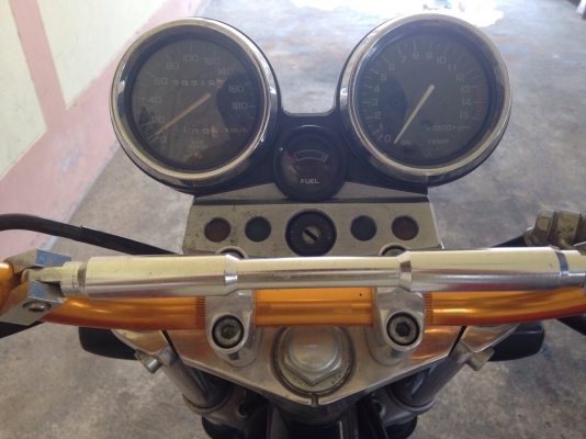 ธารนนทบุรี//ขาย honda cb400 ปี95 ท่อแต่งยกเส้น อินวอยท์ ราคา60,000บาท ธารนนทบุรี//ขาย honda cb400 ปี95 ท่อแต่งยกเส้น อินวอยท์ ราคา60,000บาท