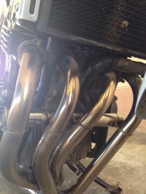 ธารนนทบุรี//ขาย honda cb400 ปี95 ท่อแต่งยกเส้น อินวอยท์ ราคา60,000บาท ธารนนทบุรี//ขาย honda cb400 ปี95 ท่อแต่งยกเส้น อินวอยท์ ราคา60,000บาท