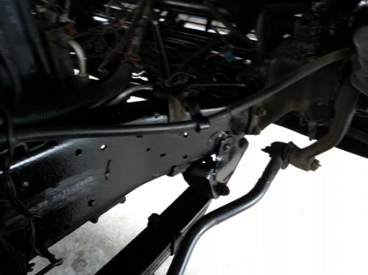 รถอีซูซุ 6 ล้อ ตู้เย็น เปลื่ยนเครื่อง 120 แรงม้า ปี 38 สนใจติดต่อ 081 - 6079515 รถอีซูซุ 6 ล้อ ตู้เย็น เปลื่ยนเครื่อง 120 แรงม้า ปี 38 สนใจติดต่อ 081 - 6079515