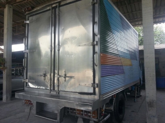 รถอีซูซุ 6 ล้อ ตู้เย็น เปลื่ยนเครื่อง 120 แรงม้า ปี 38 สนใจติดต่อ 081 - 6079515 รถอีซูซุ 6 ล้อ ตู้เย็น เปลื่ยนเครื่อง 120 แรงม้า ปี 38 สนใจติดต่อ 081 - 6079515