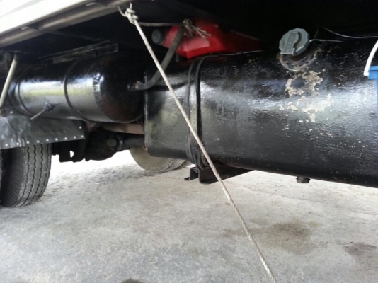 รถอีซูซุ 6 ล้อ ตู้เย็น เปลื่ยนเครื่อง 120 แรงม้า ปี 38 สนใจติดต่อ 081 - 6079515 รถอีซูซุ 6 ล้อ ตู้เย็น เปลื่ยนเครื่อง 120 แรงม้า ปี 38 สนใจติดต่อ 081 - 6079515