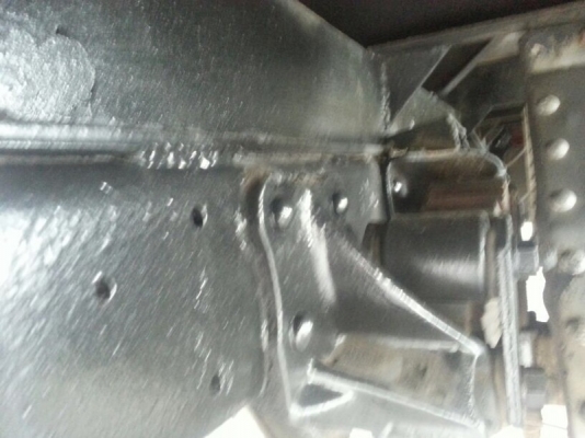 รถอีซูซุ 6 ล้อ ตู้เย็น เปลื่ยนเครื่อง 120 แรงม้า ปี 38 สนใจติดต่อ 081 - 6079515 รถอีซูซุ 6 ล้อ ตู้เย็น เปลื่ยนเครื่อง 120 แรงม้า ปี 38 สนใจติดต่อ 081 - 6079515