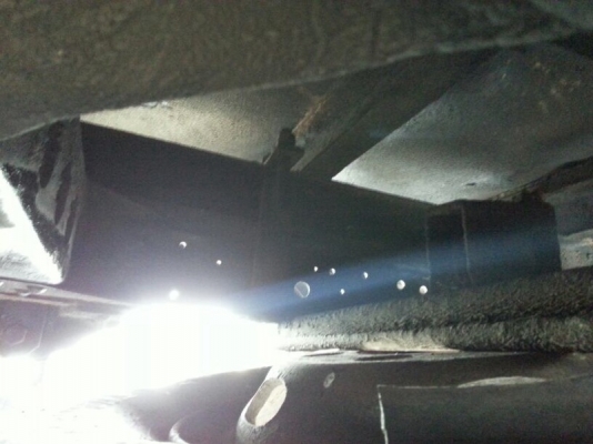 รถอีซูซุ 6 ล้อ ตู้เย็น เปลื่ยนเครื่อง 120 แรงม้า ปี 38 สนใจติดต่อ 081 - 6079515 รถอีซูซุ 6 ล้อ ตู้เย็น เปลื่ยนเครื่อง 120 แรงม้า ปี 38 สนใจติดต่อ 081 - 6079515