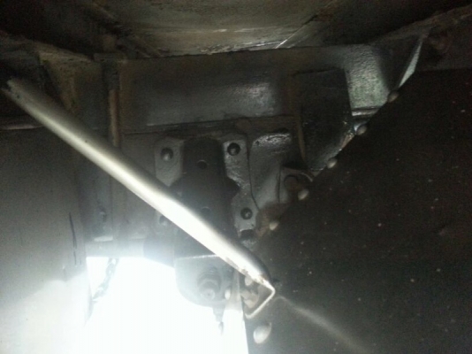 รถอีซูซุ 6 ล้อ ตู้เย็น เปลื่ยนเครื่อง 120 แรงม้า ปี 38 สนใจติดต่อ 081 - 6079515 รถอีซูซุ 6 ล้อ ตู้เย็น เปลื่ยนเครื่อง 120 แรงม้า ปี 38 สนใจติดต่อ 081 - 6079515