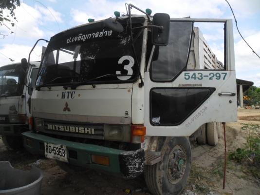 ขายรถบรรทุก MITSUFUSO TD 3XXX เครื่องดีคัสซีสวยทะเบียนเต็มกะบะไม่ค่อยสวยยางดีเกียณืดี ขายรถบรรทุก MITSUFUSO TD 3XXX เครื่องดีคัสซีสวยทะเบียนเต็มกะบะไม่ค่อยสวยยางดีเกียณืดี