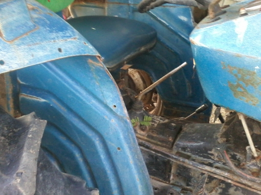 ขายรถไถiseki 35แรง พร้อมผานพรวน5ใบ โคลงผาน3