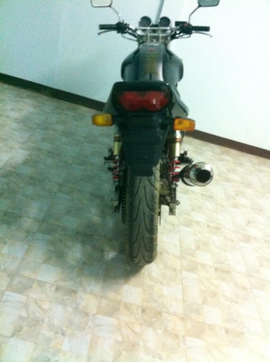 CB400 y98 อินวอย สพม แท้ๆ ครับ ราคา 79000 ครับ