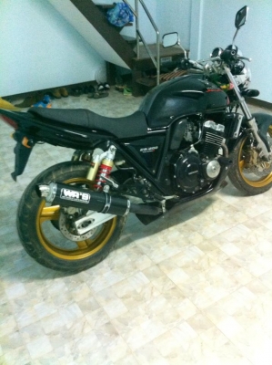 CB400 y98 อินวอย สพม แท้ๆ ครับ ราคา 79000 ครับ