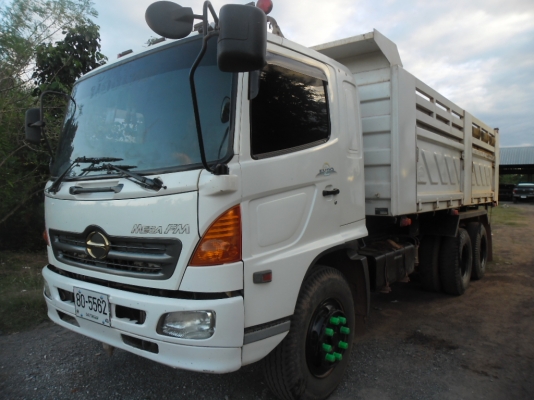 ขายรถบรรทุก 10 ล้อดั้ม HINO MEGA 260 ปี 48 รถสวยเดิมๆ(ไม่มีระบบลาก) กะบะสามมิตรสวยมากๆ เครื่องดีเกียร์เดิมทะเบียนเต็ม
