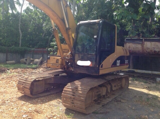 ขายแบคโฮ CAT 320 C ซีเรียลญี่ปุ่น สนใจโทร 0819701072