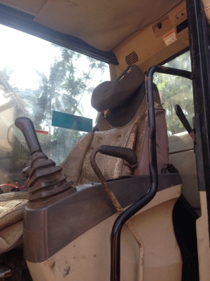 ขายแบคโฮ CAT 320 C ซีเรียลญี่ปุ่น สนใจโทร 0819701072