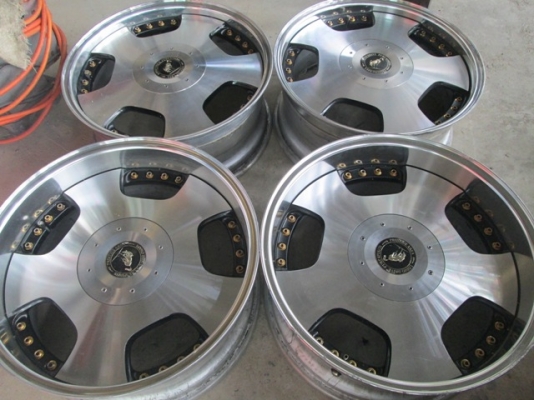 ขายล้อม้าทอง19 6รู 8x8.5