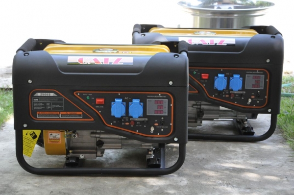 ขายเครื่องปั่นไฟ CATZ2500S (2.5KW) สภาพสวยเดิมยังไม่เคยใช้งานในไทย16,000เท่านั้น!!