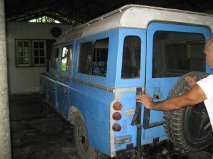 ขาย Land Lover เหมาๆ ถูกๆ 2 คัน 125,000 คุณเอนก 089-0333777 ขาย Land Lover เหมาๆ ถูกๆ 2 คัน 125,000 คุณเอนก 089-0333777