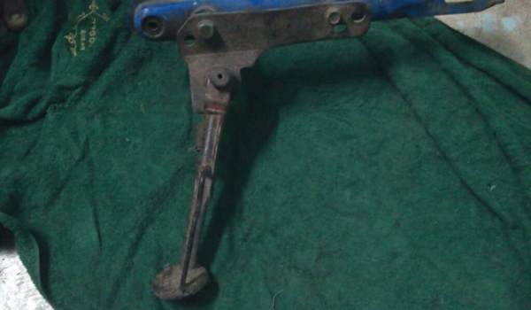 ขาตั้งข้างติดเฟรม , แฮนซี100งานก๊อบ