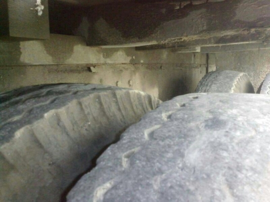 รถอีซูซุ 10 ล้อ รั้ว KT920. 165 แรงม้า. สนใจติดต่อ 081 - 6079515 รถอีซูซุ 10 ล้อ รั้ว KT920. 165 แรงม้า. สนใจติดต่อ 081 - 6079515