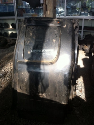 ขายประตูแค๊ป Vigo 1 คู่