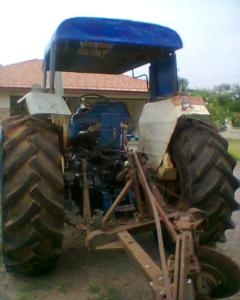 ขายฟอร์ด 6600 T3 ตัวแท้พร็อมอุปกรณ์2ชิ้นครับ