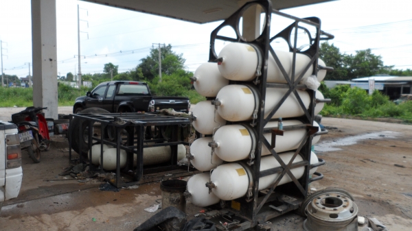 ขายถัง NGV ติดรถบันทุกมีหลายใบ 5,500บาท