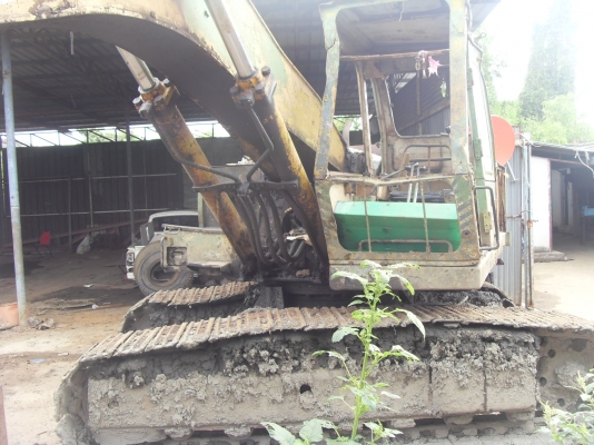 ขายรถแบคโฮ PC-200 รุ่น 2 KOMATSU