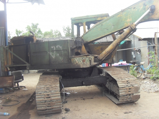 ขายรถแบคโฮ PC-200 รุ่น 2 KOMATSU