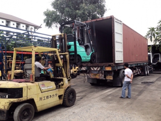 **เปิดตู้** ** LOT 8/11/2556 ** เปิดตู้สดๆ ร้อนๆ เมื่อเช้า 1 ตู้ ค่า ^^ สนใจติดต่อขอดูของได้ที่ 083-062-0223 ค่า ** ของแท้ของดี ต้อง ทีดี มอเตอร์เวิร์คส์ เท่านั้น ค่า ^__^