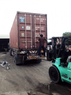 **เปิดตู้** ** LOT 8/11/2556 ** เปิดตู้สดๆ ร้อนๆ เมื่อเช้า 1 ตู้ ค่า ^^ สนใจติดต่อขอดูของได้ที่ 083-062-0223 ค่า ** ของแท้ของดี ต้อง ทีดี มอเตอร์เวิร์คส์ เท่านั้น ค่า ^__^